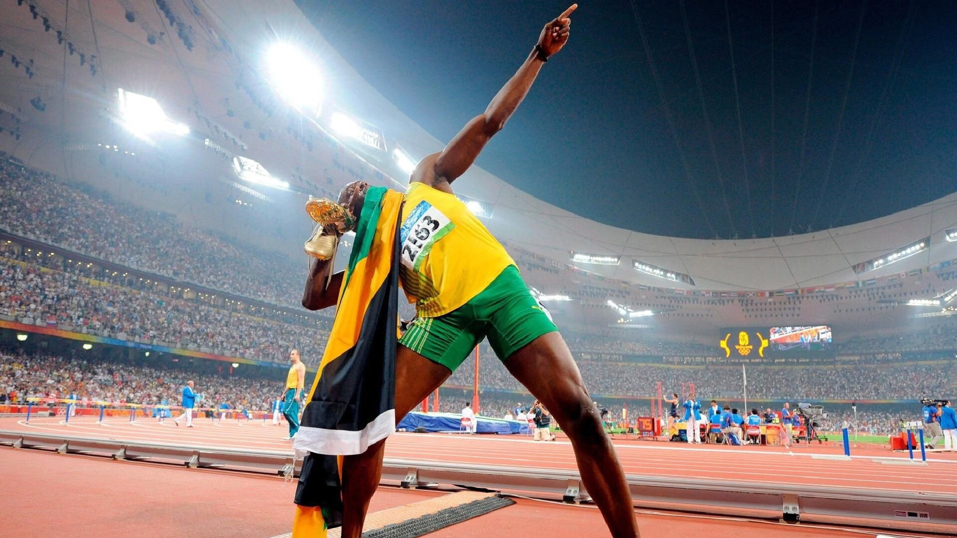 开云体育中国-舞台越大越强，奥亚尔萨瓦尔照亮尼斯，法国足球的非典型征服