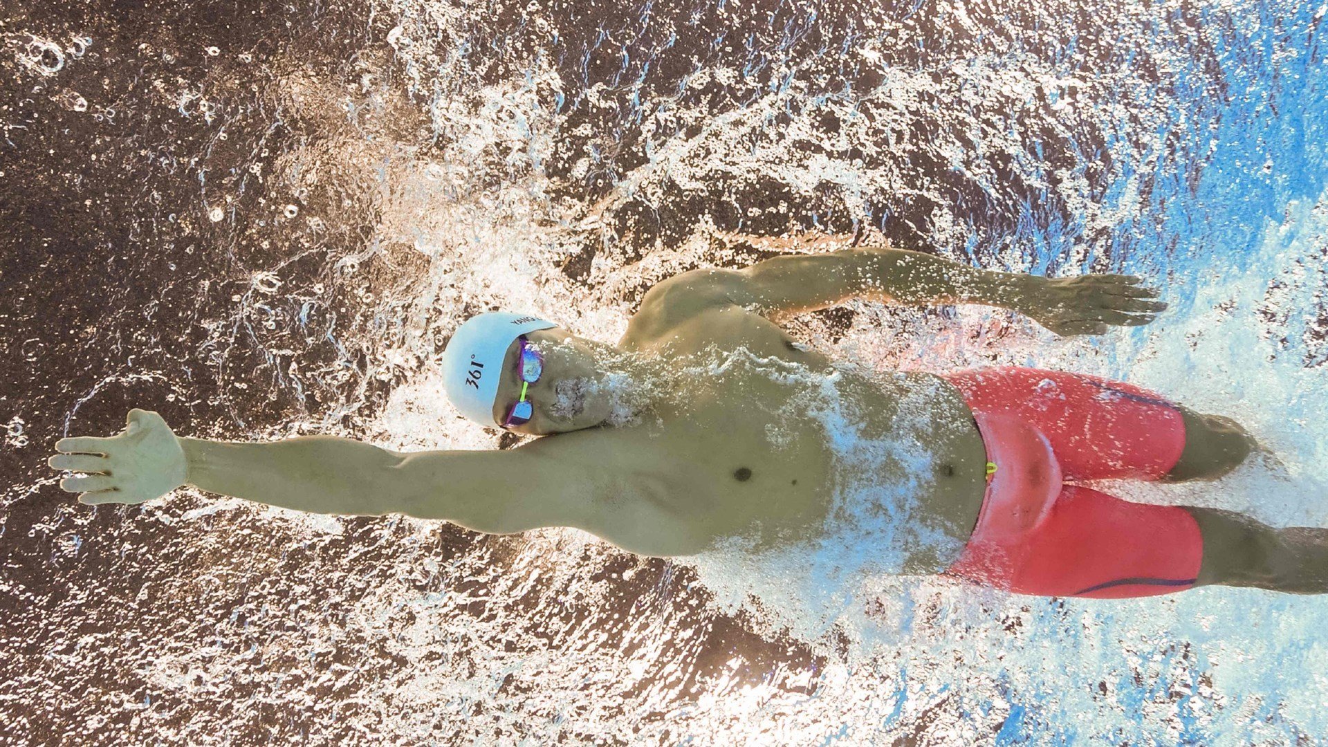 跨界传奇，当库里在德甲争冠战接管比赛